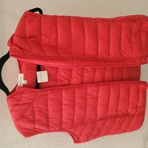 NWT Red puffer vest